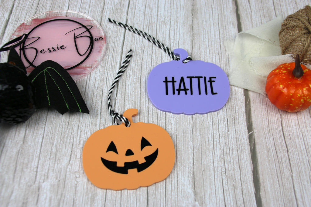 Halloween Personalised Acrylic Tag | Personalised Decorations | Personalised Gifts | Autumn Decorations | Cute Halloween Pumpkin